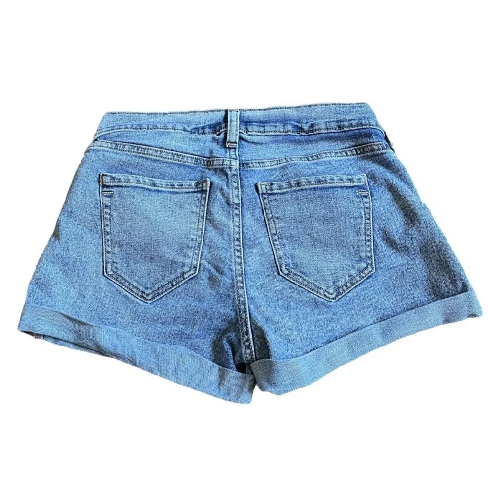 Old Navy Women's 0 Boyfriend Jean Shorts Denim Cuffed Stretch Light Wash.